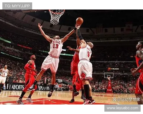 张伯伦通过内线单打拉开比分差距，数据领先当代对手显著